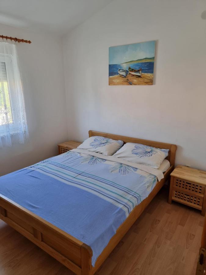 Apartment Bagic Vir Exteriör bild