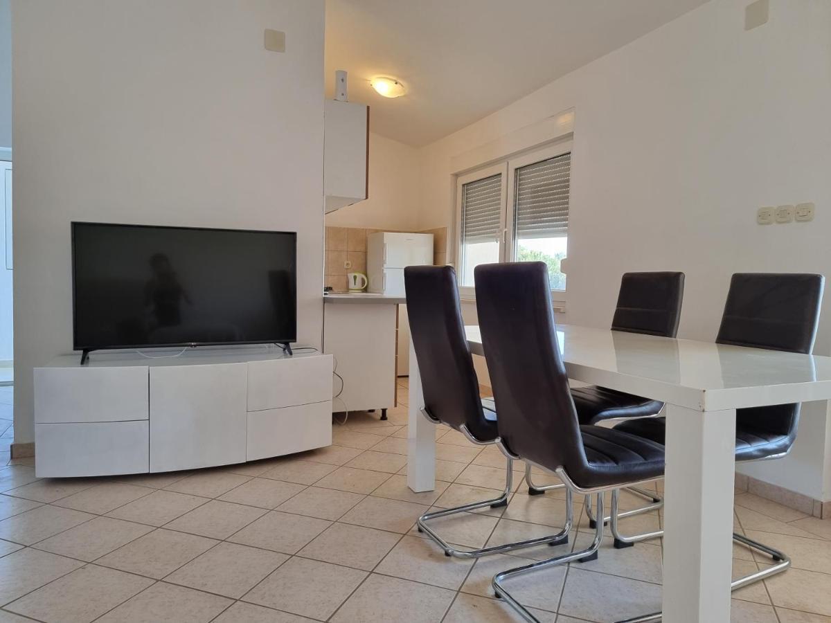 Apartment Bagic Vir Exteriör bild